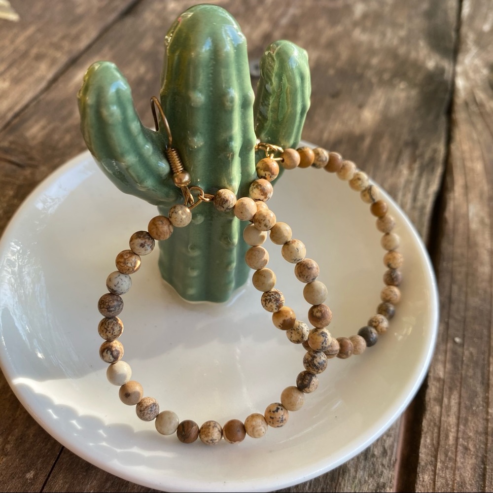 Hoop earrings natural stones
